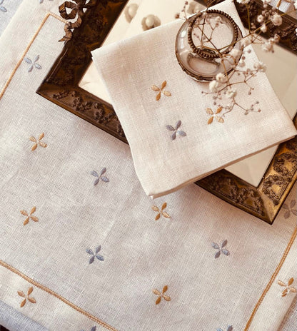 Embroidered Flower Fan Table Runner